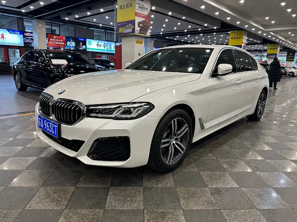 2021 BMW 5 Series 530Li Leading Edition M Sport Package