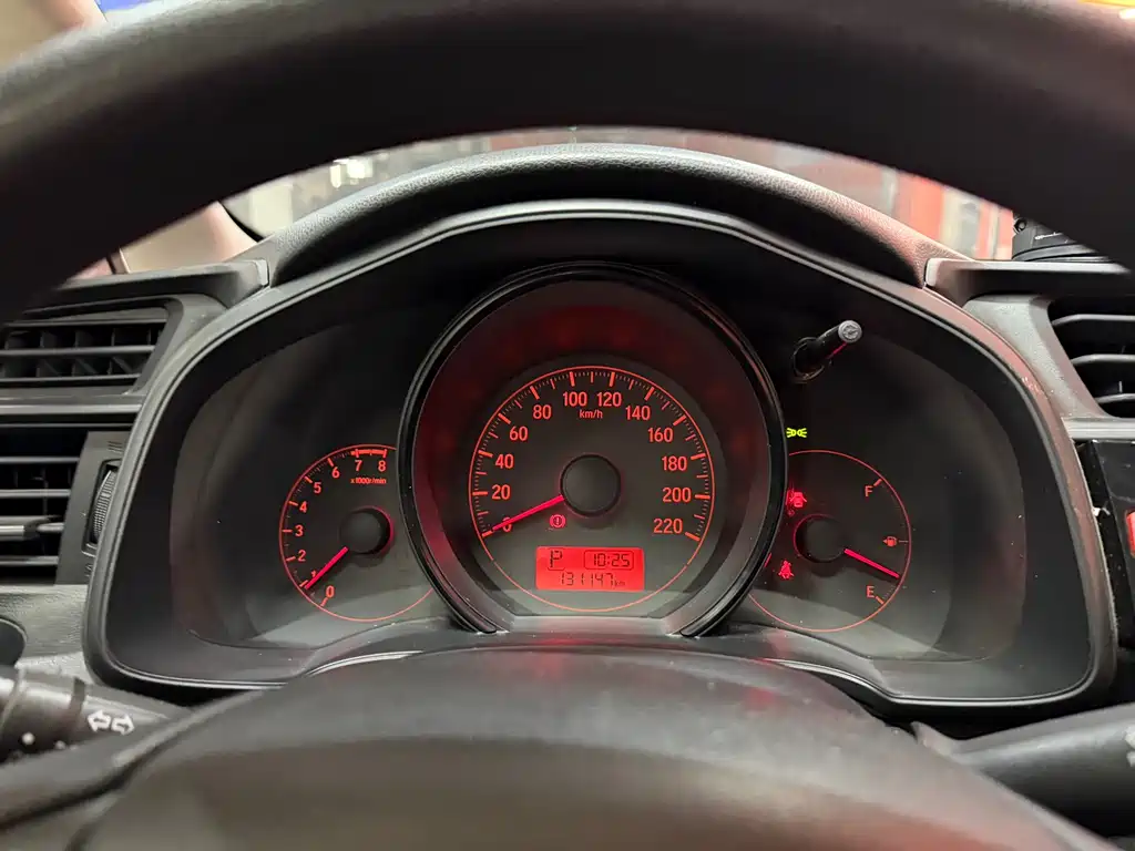Honda Fit 2014 model 1.5L LX CVT Comfort