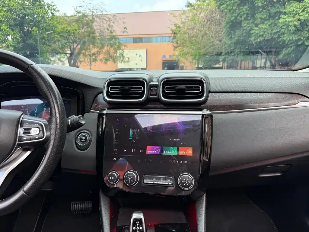 Lynk & Co 02 2018 2.0T DCT AWD Jin Pro Edition China V
