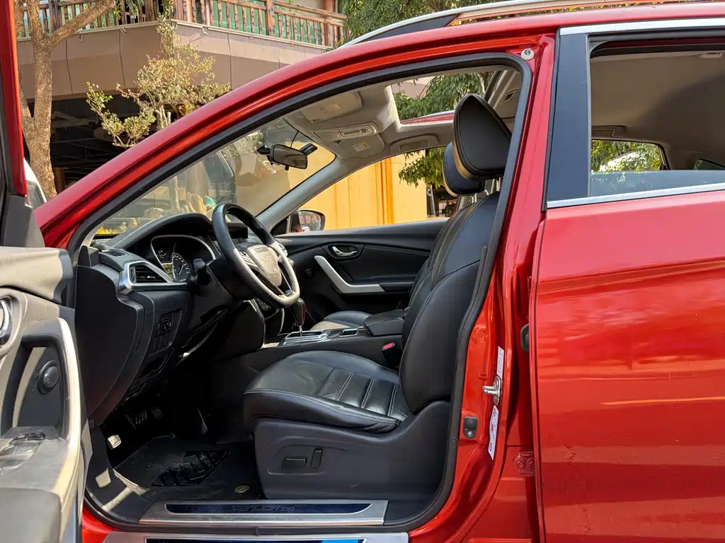 Venucia T90 2017 2.0L CVT Zhi Shang Edition