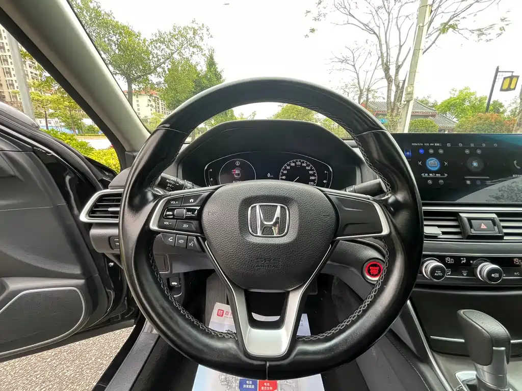 Honda Accord 2022 260TURBO Luxury Edition