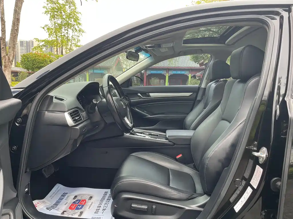 Honda Accord 2022 260TURBO Luxury Edition