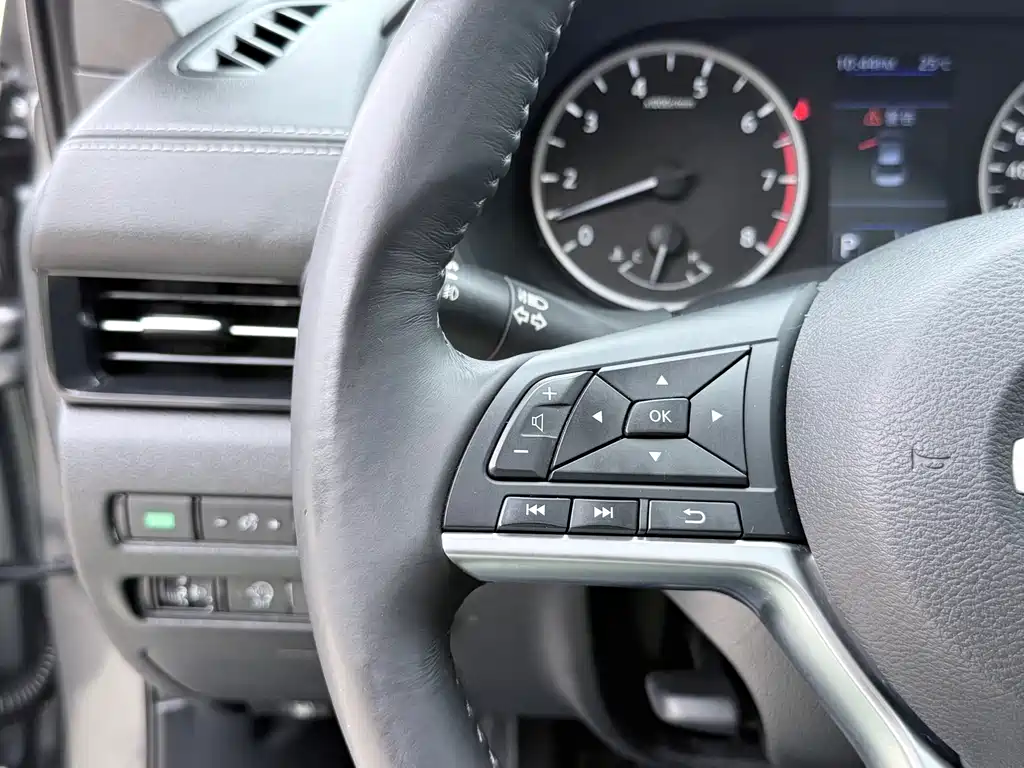Nissan Sylphy 2020 1.6L XL CVT Smart Edition