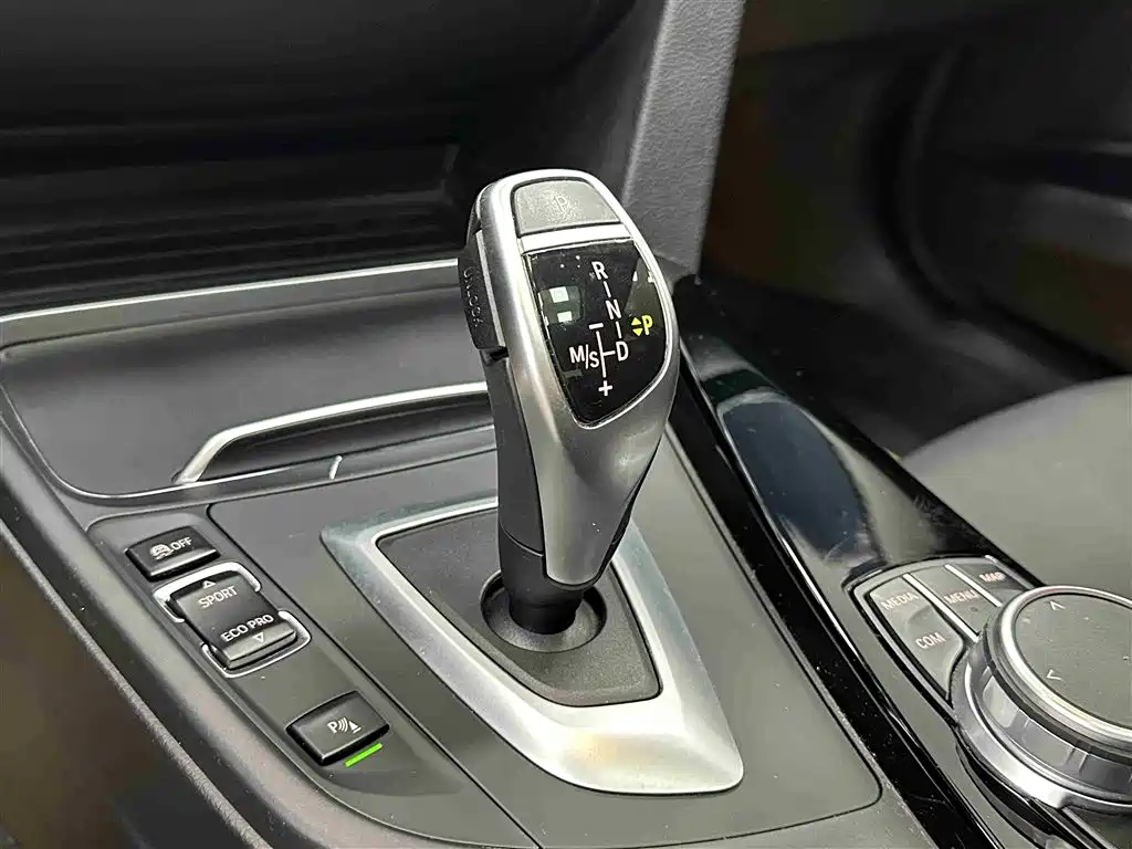 BMW 3 Series 2019 320Li M Sport Package