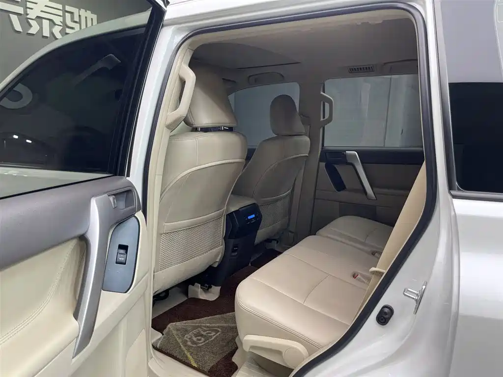 Prado (Import) 2019 4.0L Automatic