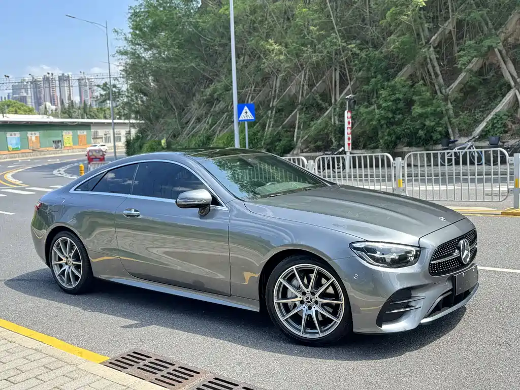 Mercedes-Benz E-Class Coupe 2023 E 260