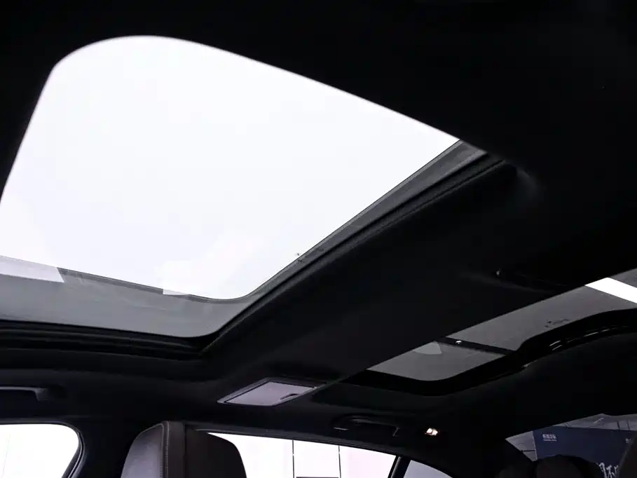 BMW 5 Series 2023 Facelift 530Li Exclusive M Sport Package - фото 10