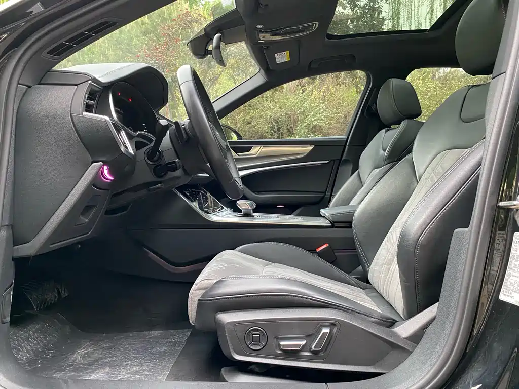 Audi A6L 2024 45 TFSI臻选动感型