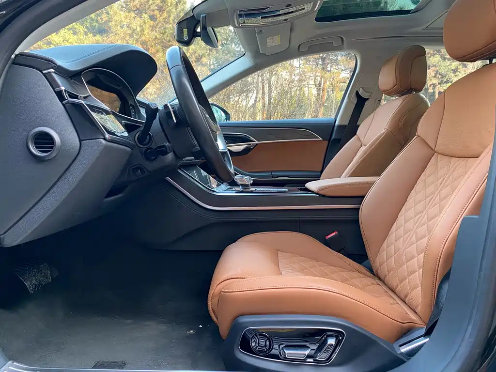 Audi A8L 50 TFSI quattro 2024