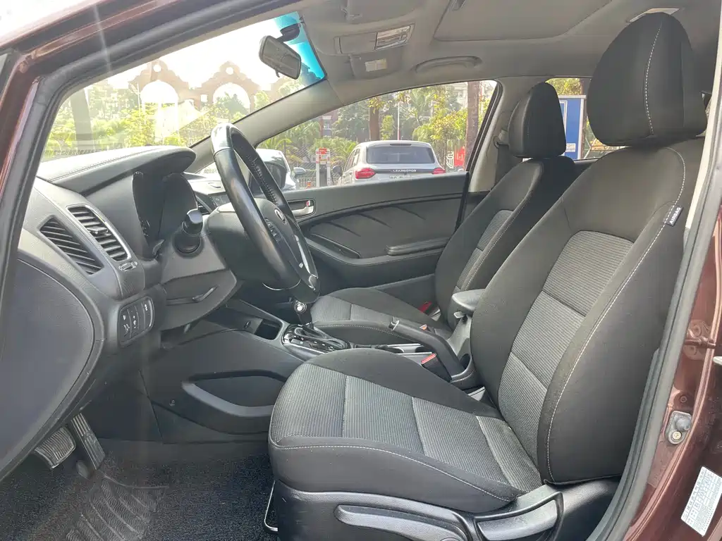 Kia K3 2016 1.6L Automatic GLS