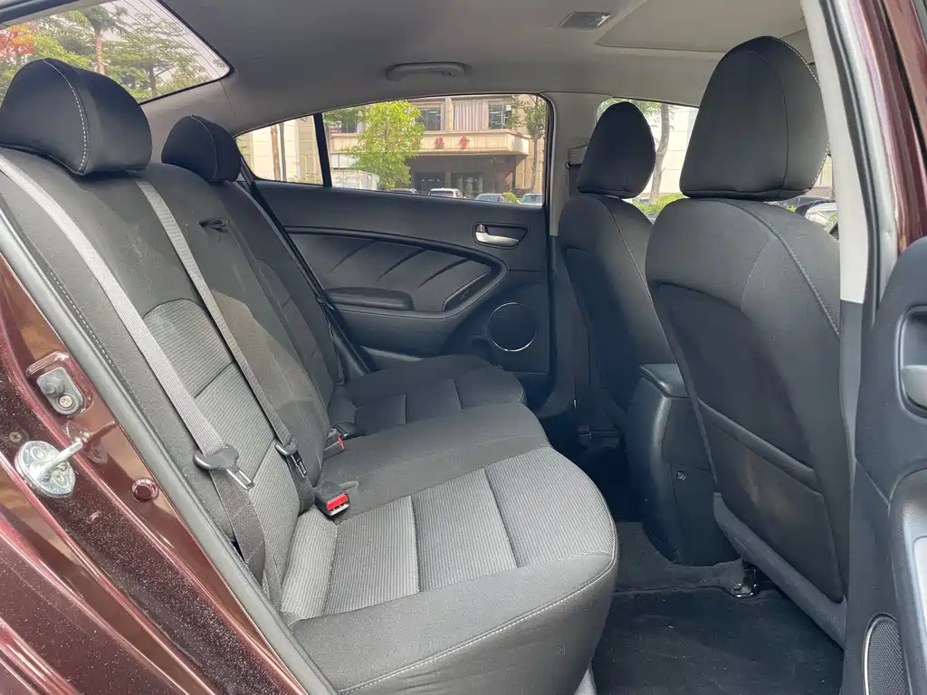 Kia K3 2016 1.6L Automatic GLS