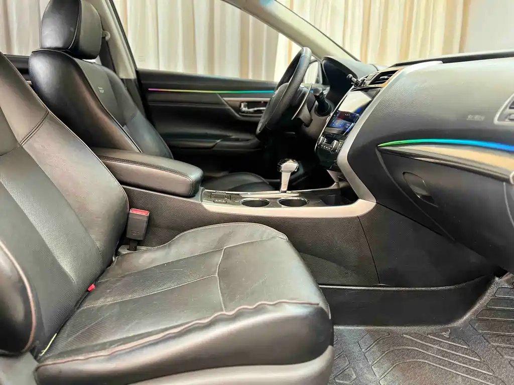 Nissan Teana 2015 Duke 2.5L XV Champions Edition