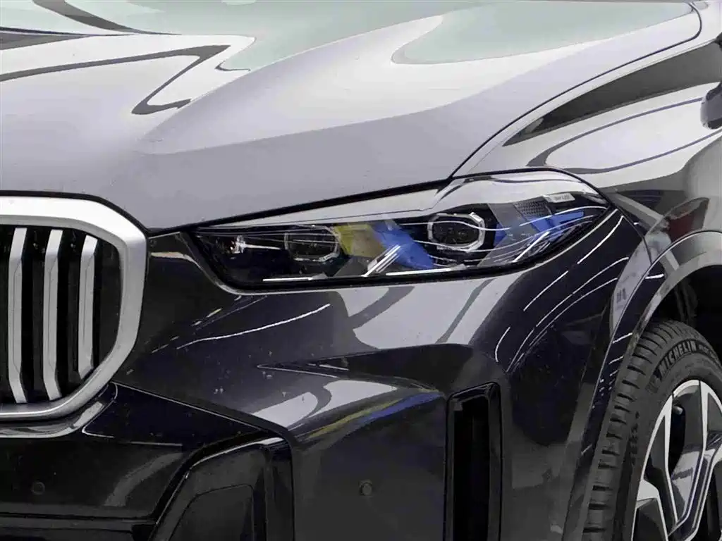 BMW X5 2026 xDrive 40Li M Sport Midnight Black Edition