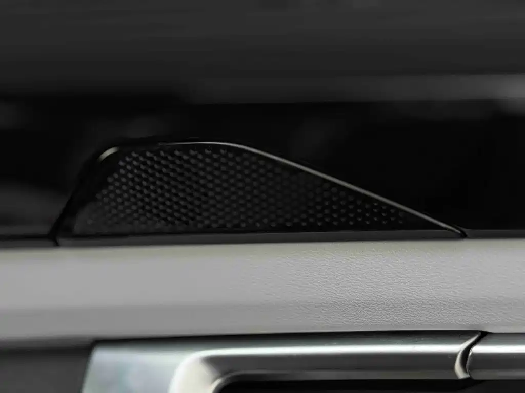 Geely Boyue L 2024 1.5TD DCT Prestige