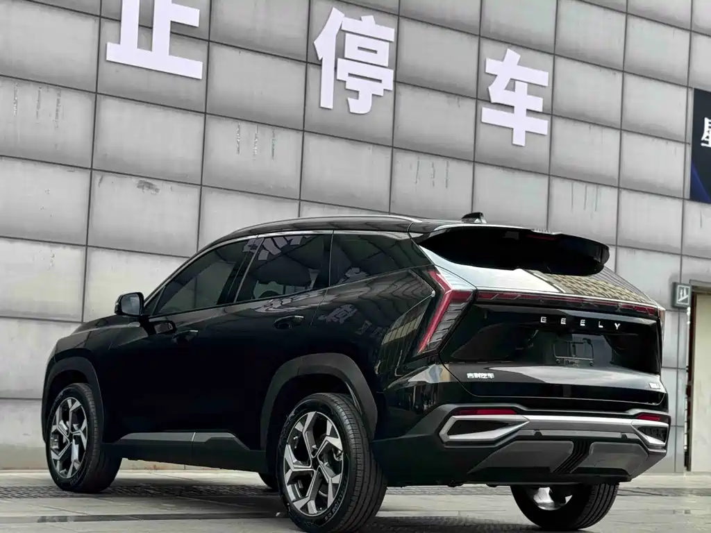 Geely Boyue L 2024 1.5TD DCT Prestige