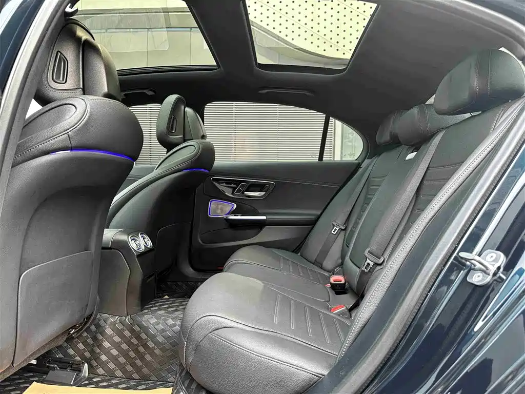 Mercedes-Benz C-Class 2024 C 260 L皓夜 Sport Edition