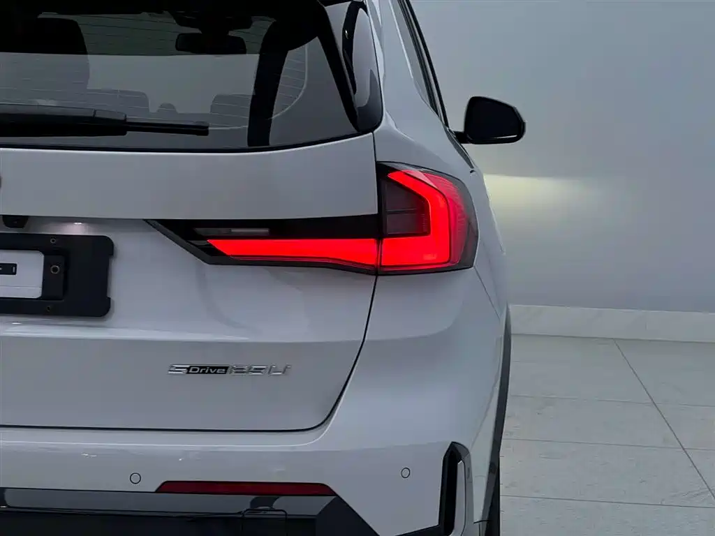 BMW X1 2023 sDrive25Li M Sport Package