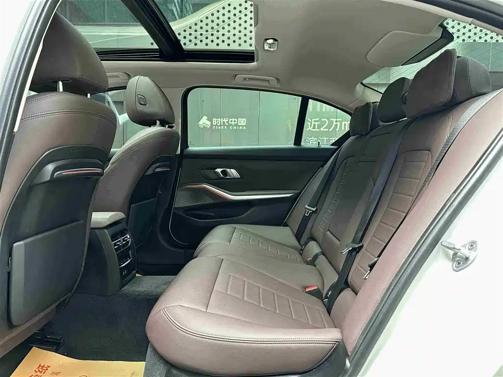 BMW 3 Series 2020 325Li M Sport Package - фото 16