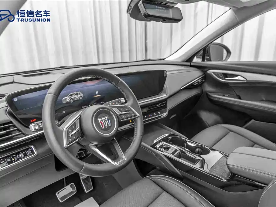 Buick Envision Plus 2025 28T FWD Platinum Edition