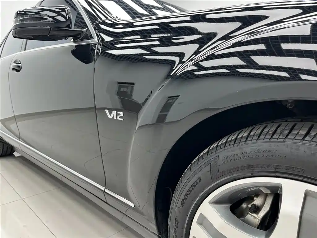 Mercedes-Benz S 600 L (2010)