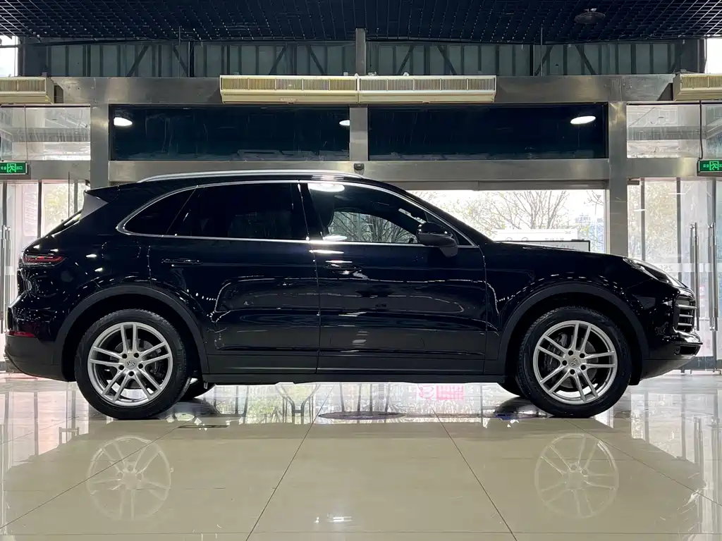 Porsche Cayenne 2019 Cayenne 3.0T