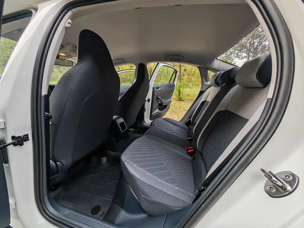 Volkswagen Lavida 2025 New Sharp 1.5L Outstanding Xinyi Edition
