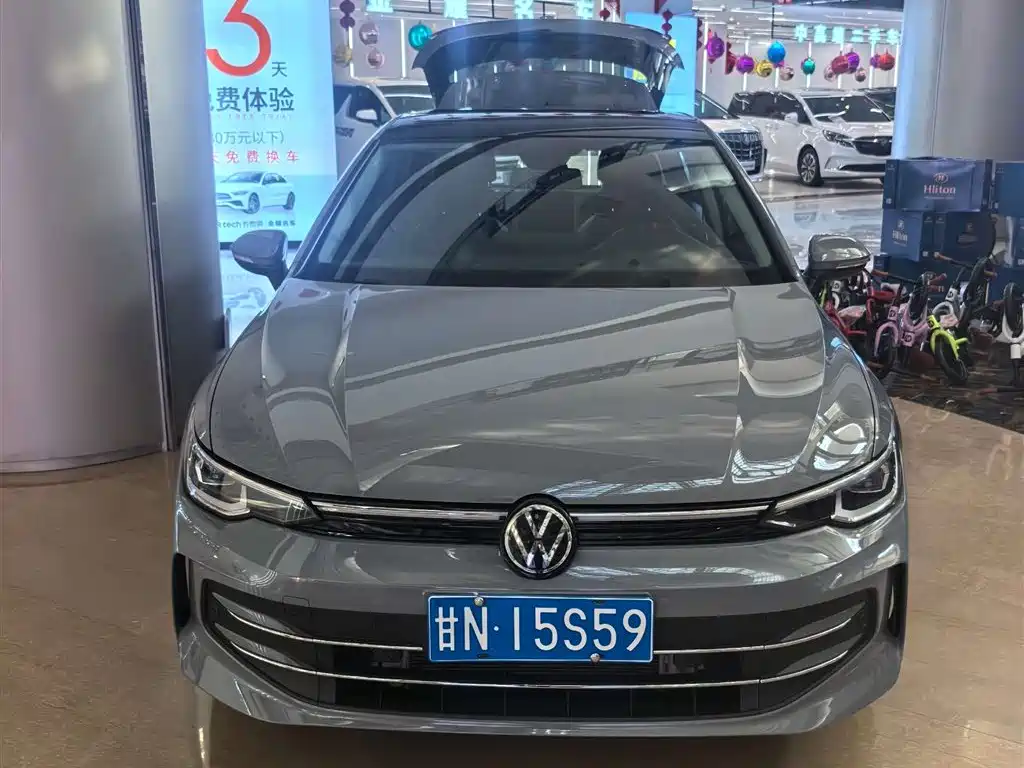 Golf 2025 300TSI Pro