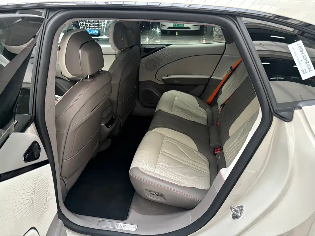 Zeekr 007GT 2025 RWD Intelligent Driving Edition 75kWh