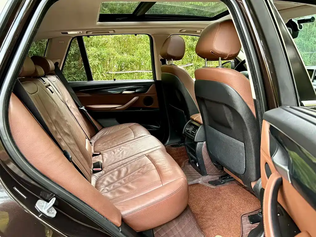 BMW X5 (Import) 2013 Middle East Edition - фото 7