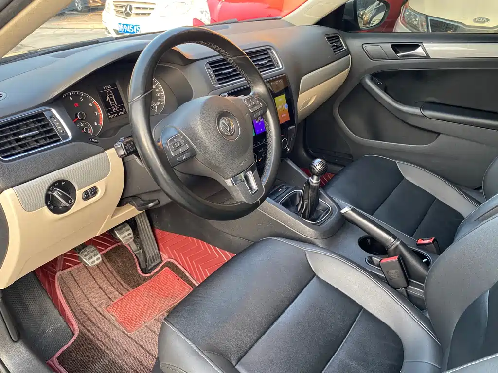 速腾 2012款 1.4TSI 手动豪华型