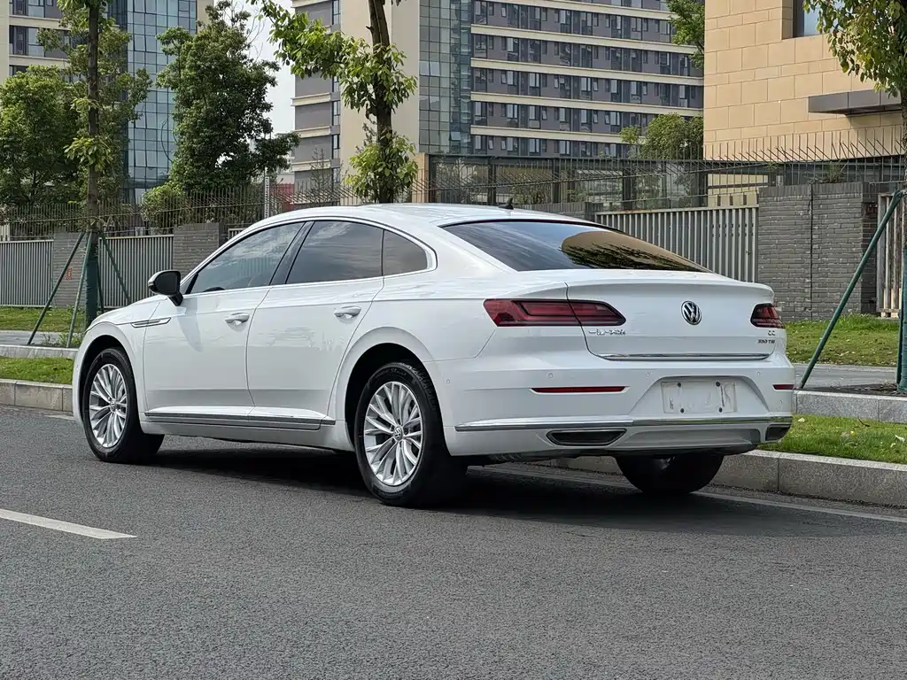 FAW-Volkswagen CC 2019 330TSI Meiyan Edition China VI