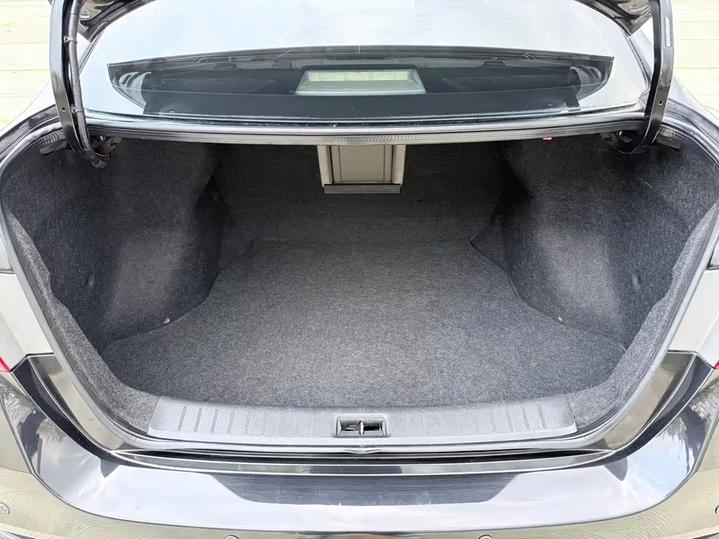 Nissan Sylphy 2016 1.6XV CVT Zhixiang Edition