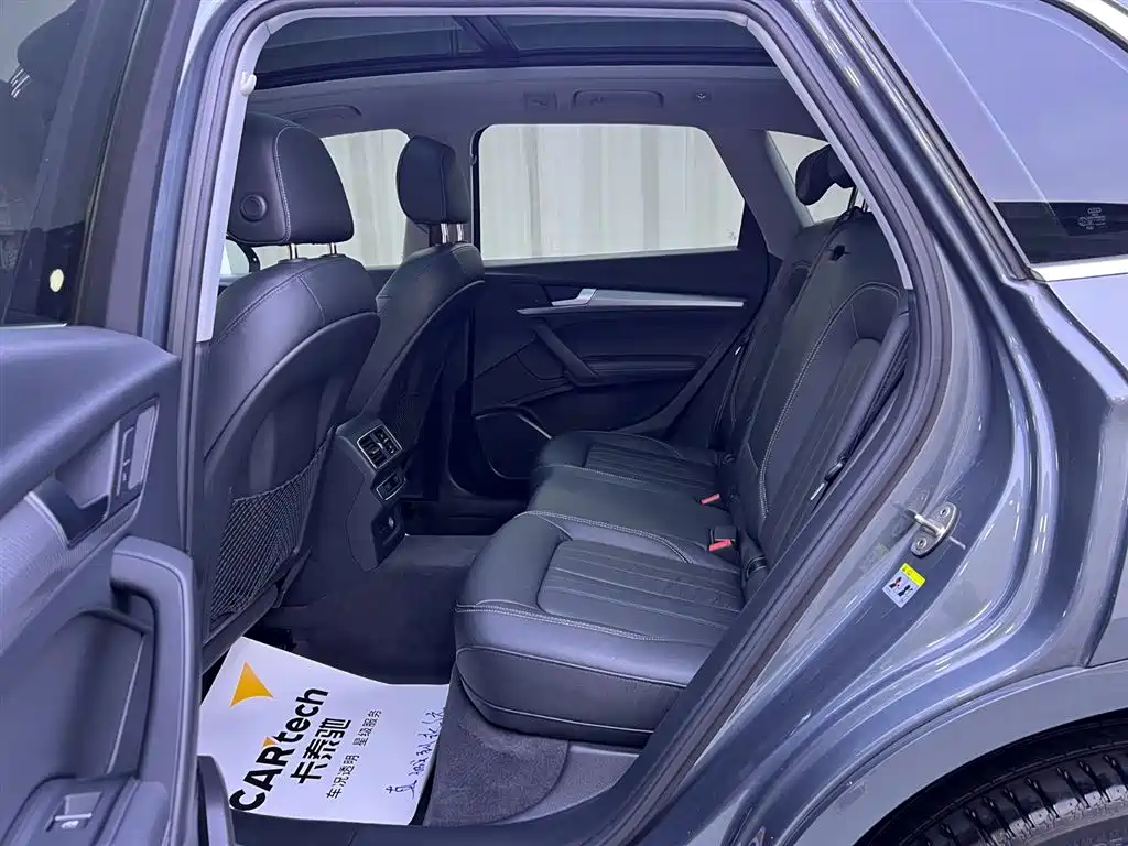 Audi Q5L 2020 45 TFSI Premium Fashion Edition