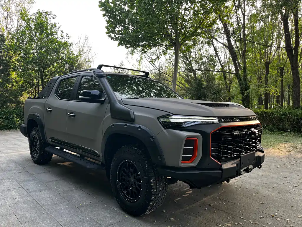 MAXUS T90 Bull Demon King