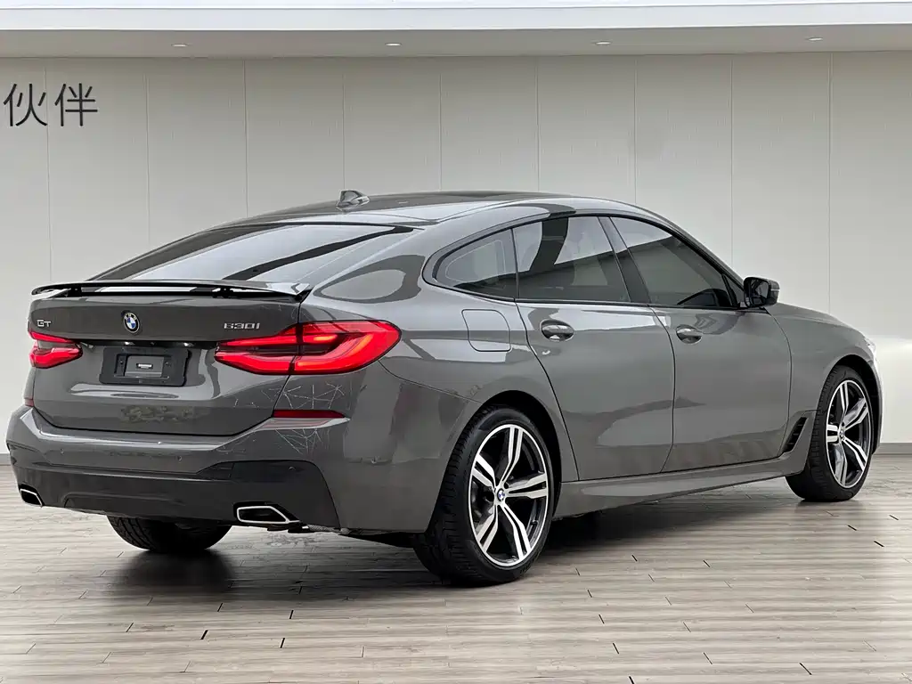 BMW 6 Series GT 2021 630i M Sport Package - фото 2