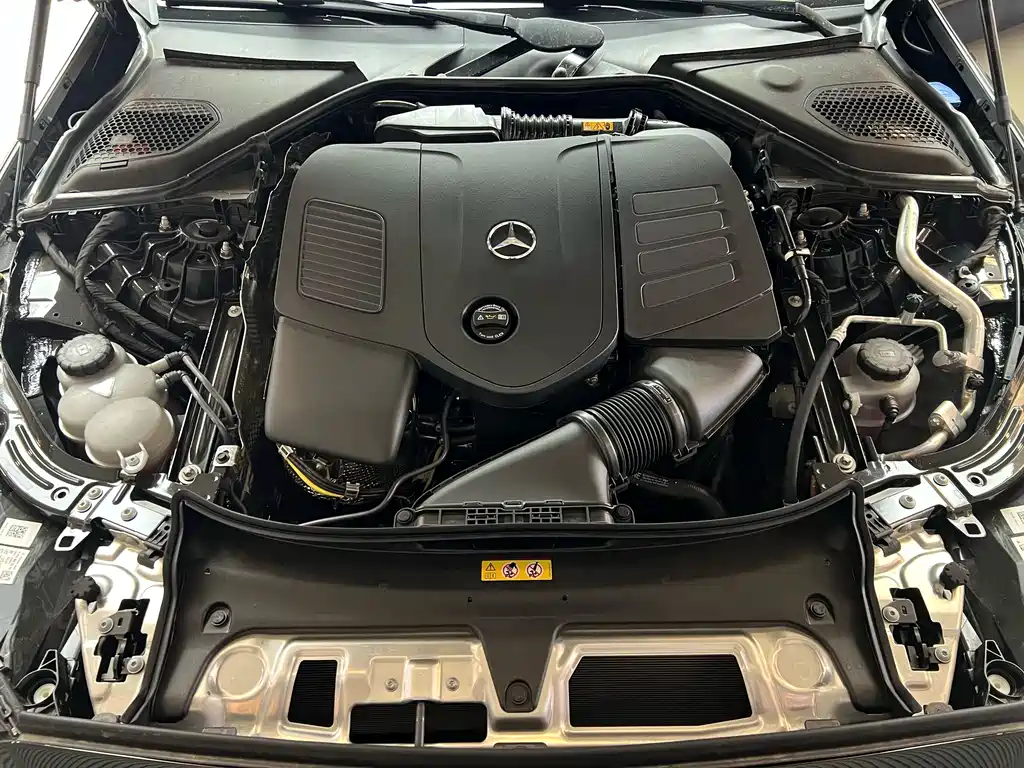 Mercedes-Benz E-Class 2026 E 300 L Luxury