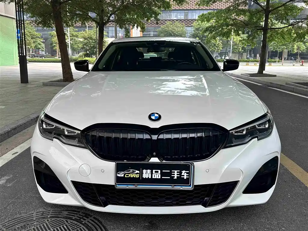 BMW 3 Series 2020 325i M Sport Night Edition - фото 2