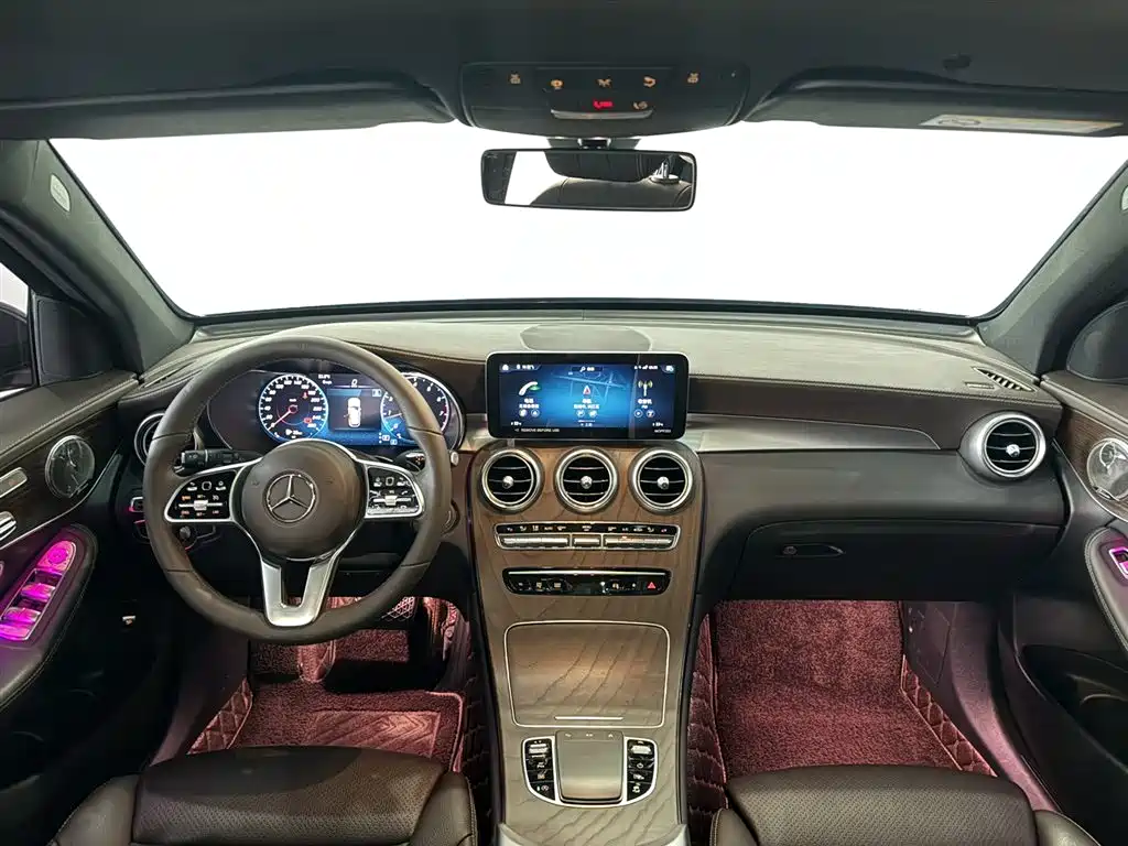 Mercedes-Benz GLC 2022 Facelift II GLC 260 L 4MATIC Luxury