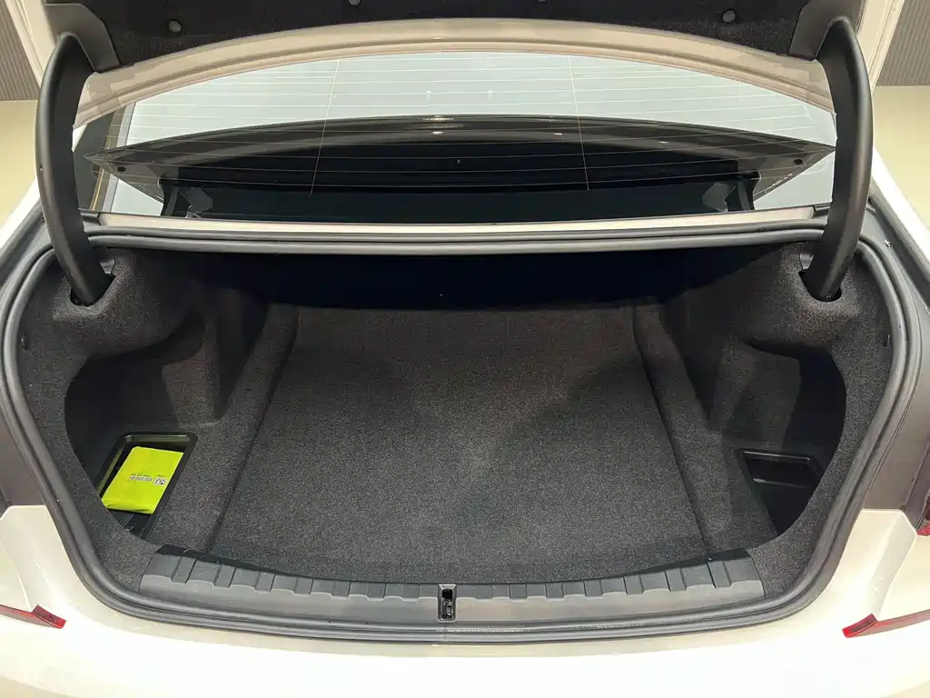 BMW 3 Series 2022 320Li M Sport Package