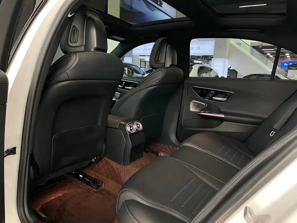 Mercedes-Benz C-Class 2022 C 260 L皓夜 Sport Edition