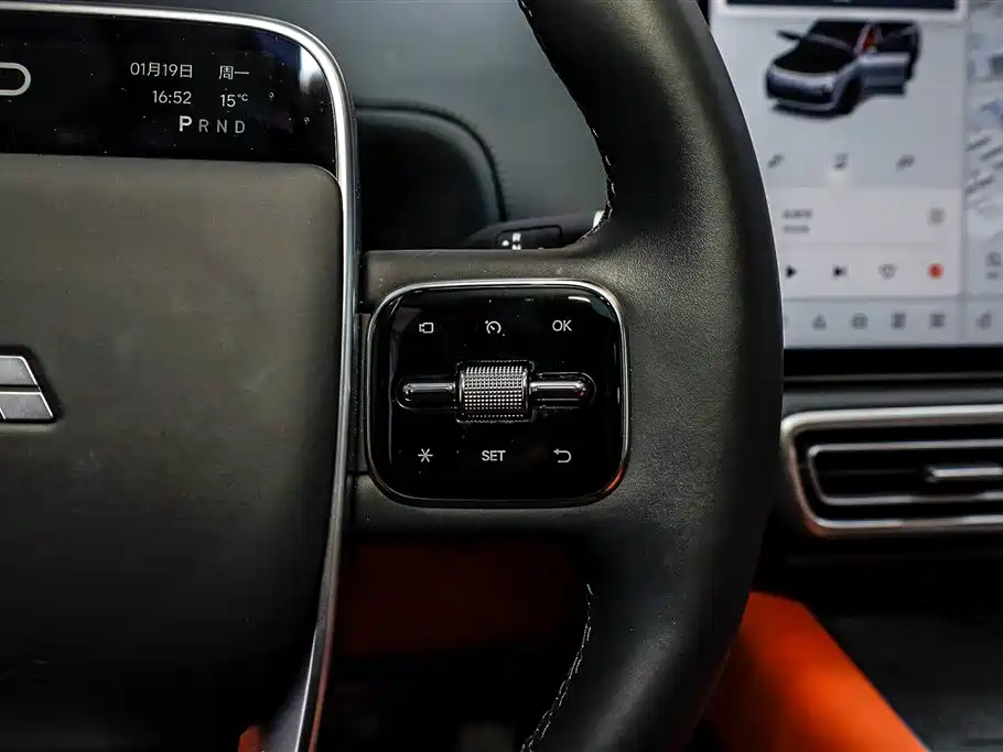 Li Auto L8 2025 Max Intelligent Refresh Edition