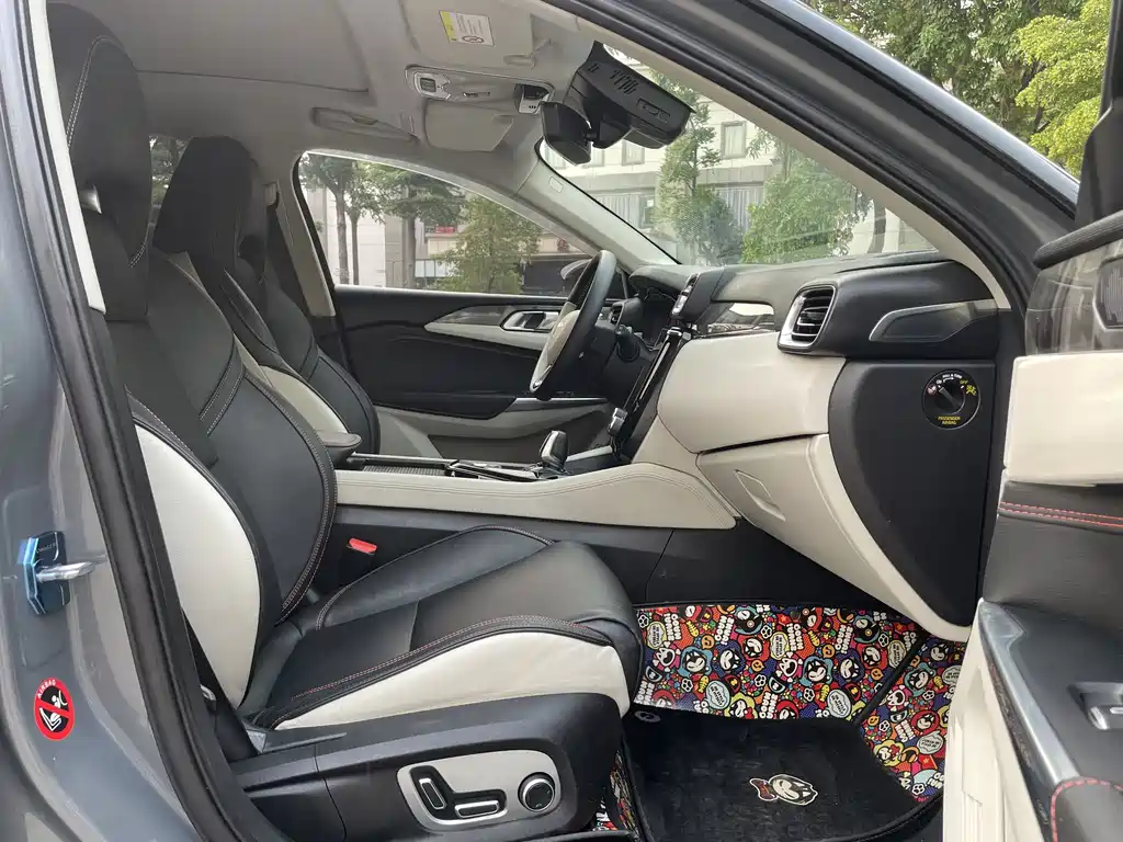 Lynk & Co 02 2018 1.5T DCT FWD Pro Edition China V