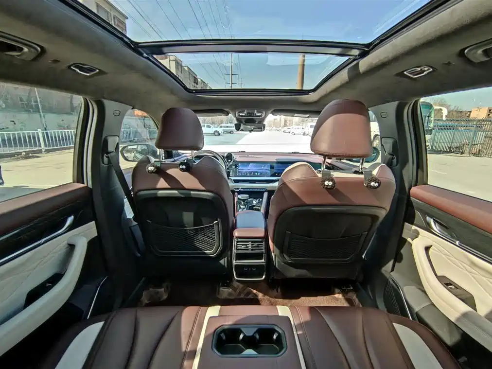 Geely Monjaro 2023 2.0TD High Power Automatic FWD Flagship Edition