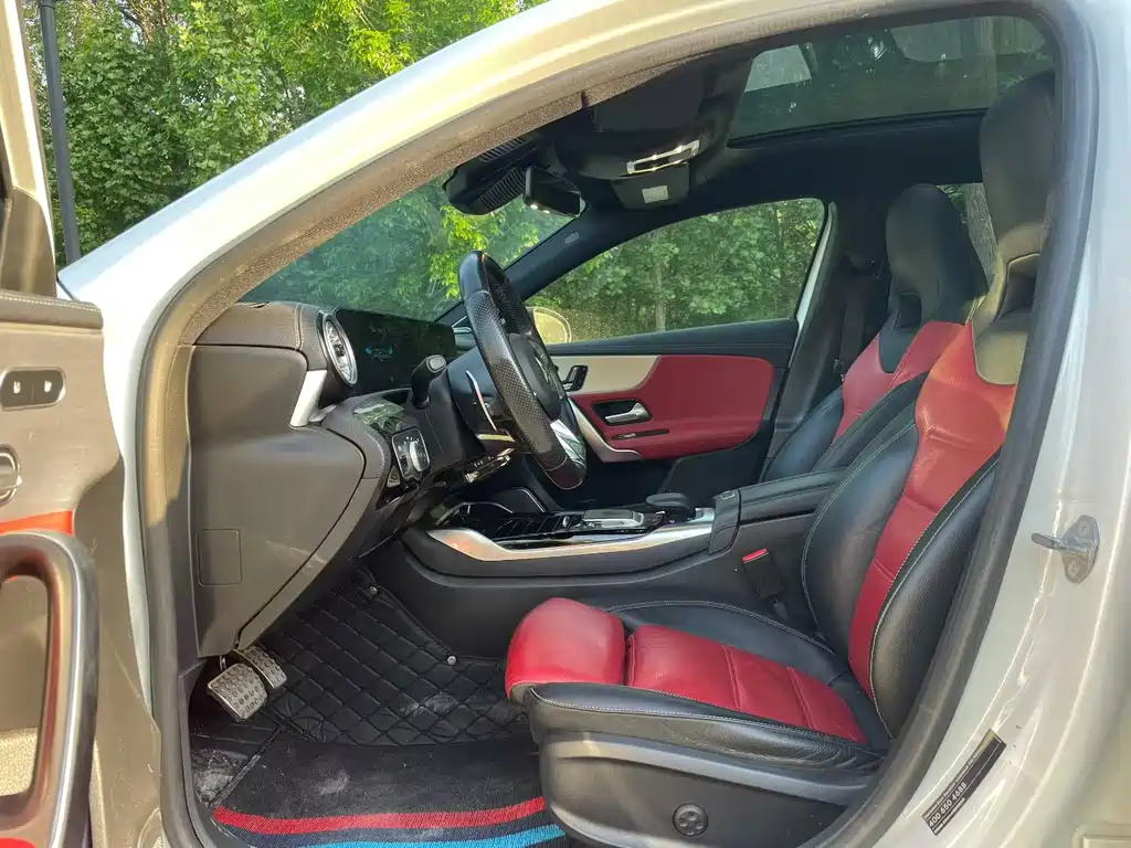 Mercedes-Benz A-Class AMG 2020 AMG A 35 4MATIC
