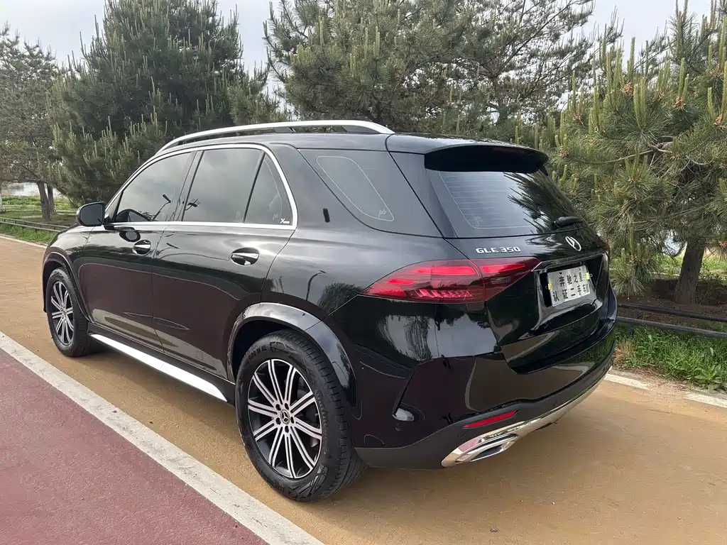 Mercedes-Benz GLE 350 4MATIC Fashion Edition 2025