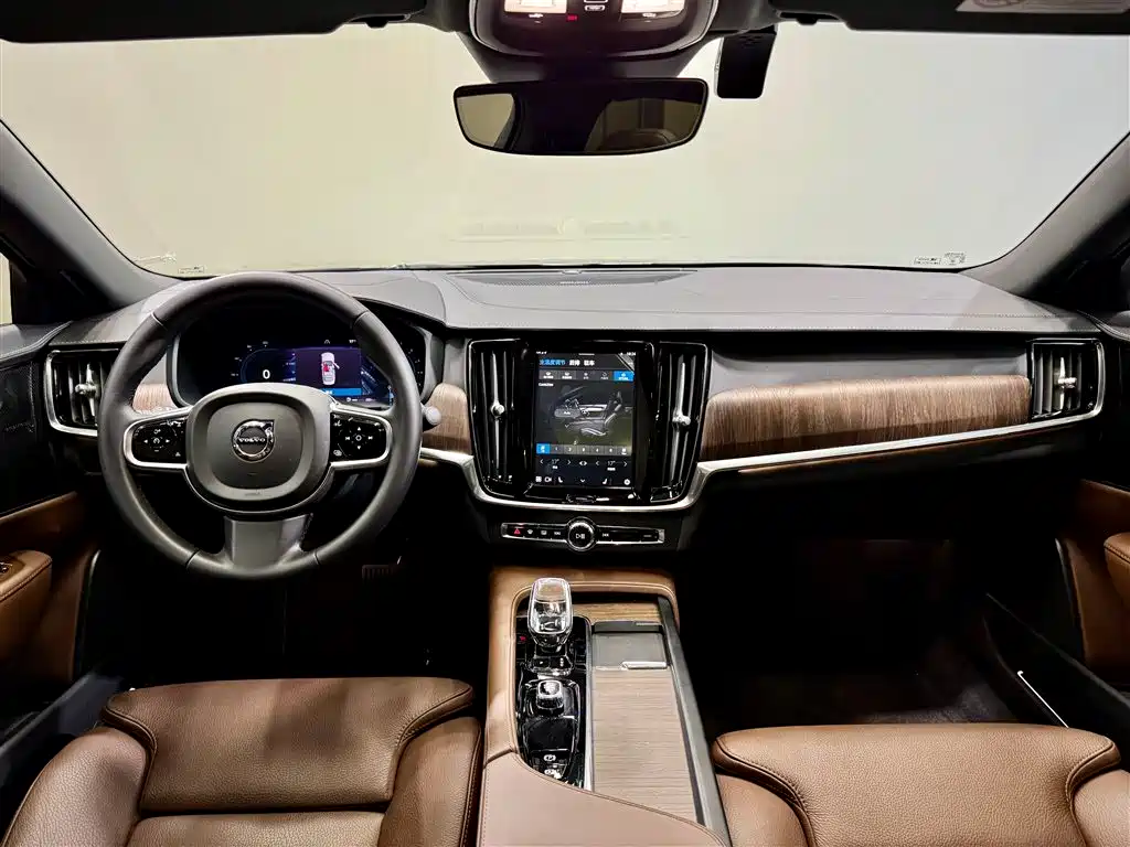 Volvo S90 2024 B5 Inscription
