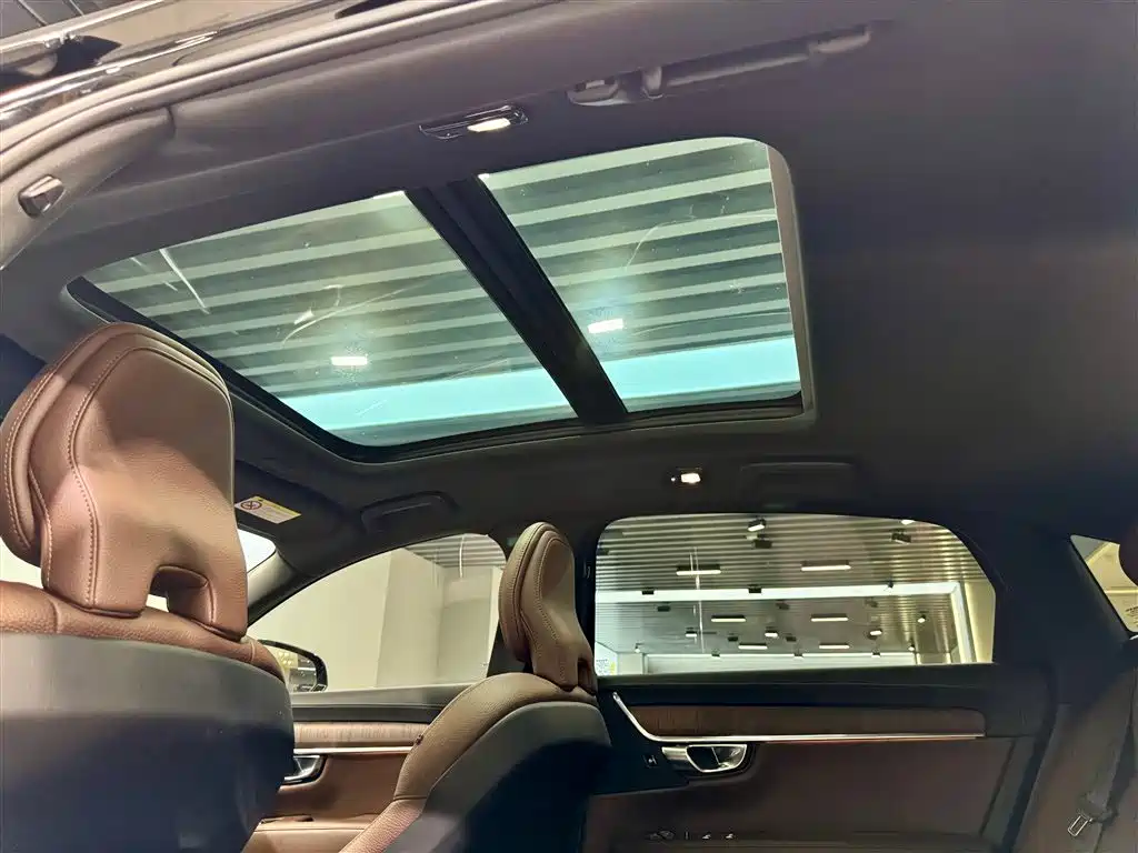 Volvo S90 2024 B5 Inscription