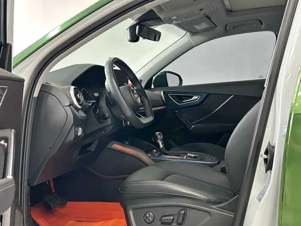 Audi Q2L 2024 35 TFSI Entry Dynamic - фото 4