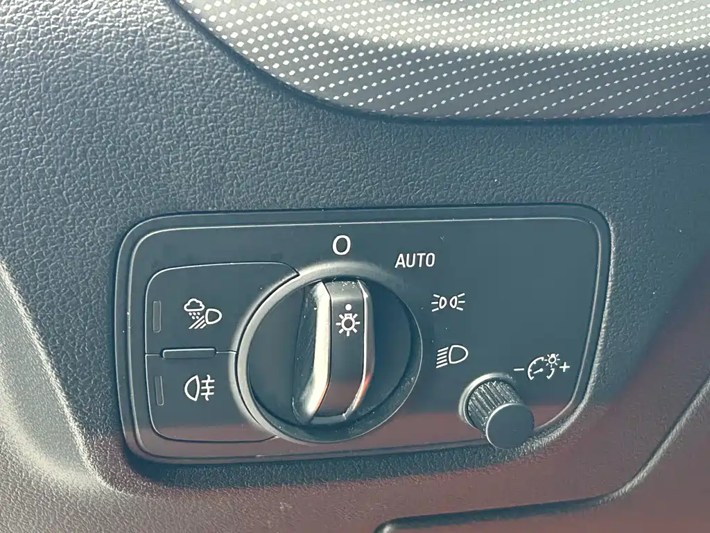 Audi Q2L 2024 35 TFSI Entry Dynamic - фото 13