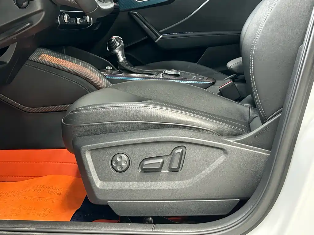 Audi Q2L 2024 35 TFSI Entry Dynamic - фото 14